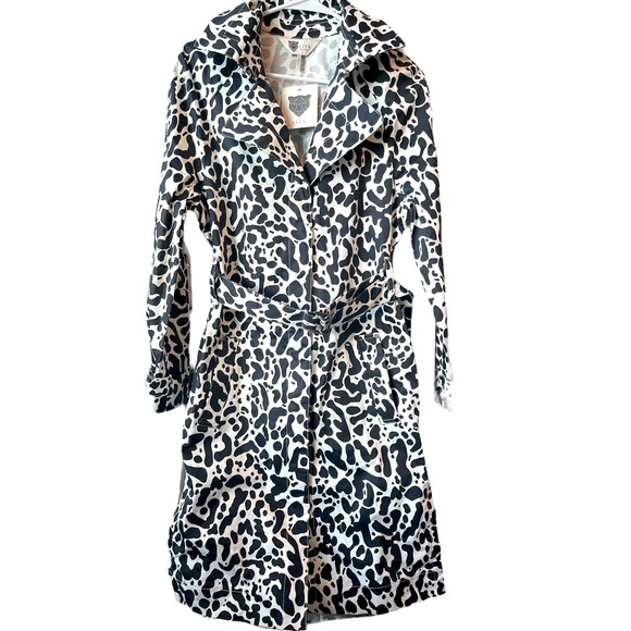 LITA Jackets & Blazers - NWT LITA TRENCH COAT KING CHEETAH